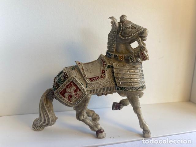 Figuras de goma y PVC: Caballo Medieval Lafredo - Foto 1