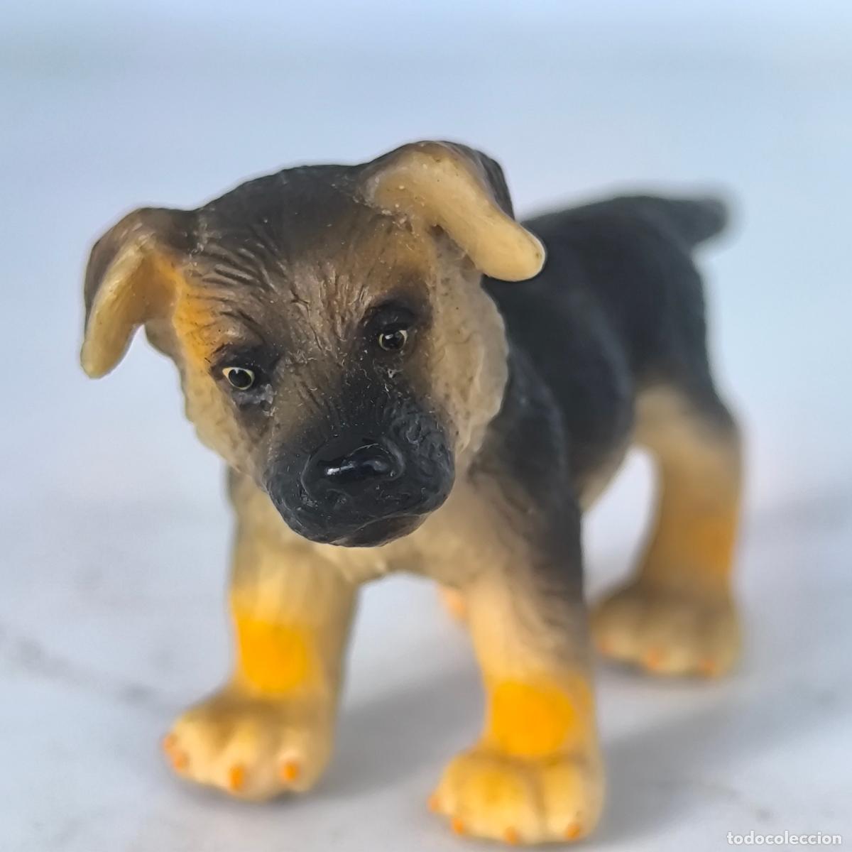 Figuras de goma y PVC: Cachorro perro pastor schleich 2005 - Foto 2