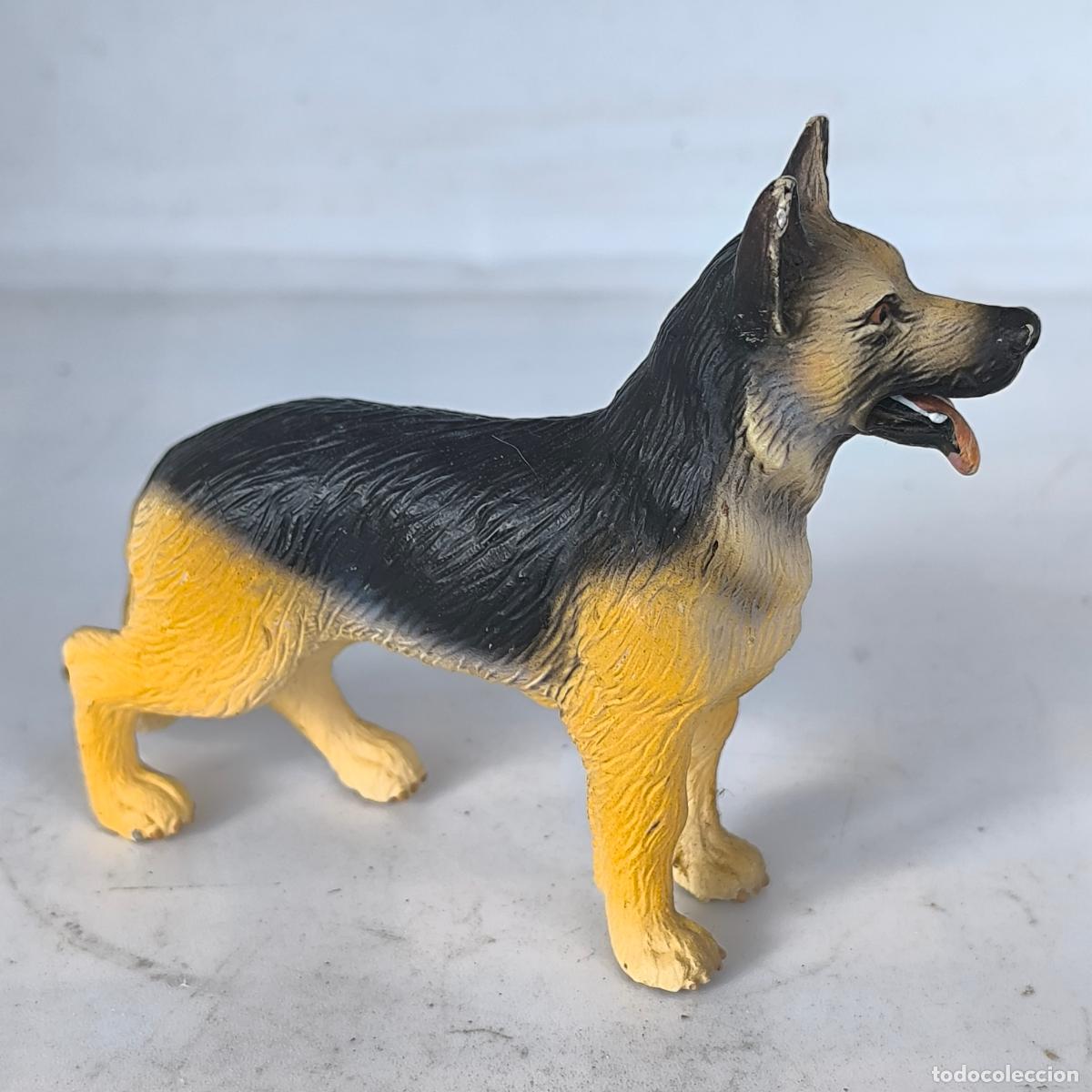 Figuras de goma y PVC: perro pastor alem&aacute;n schleich 2005 - Foto 4