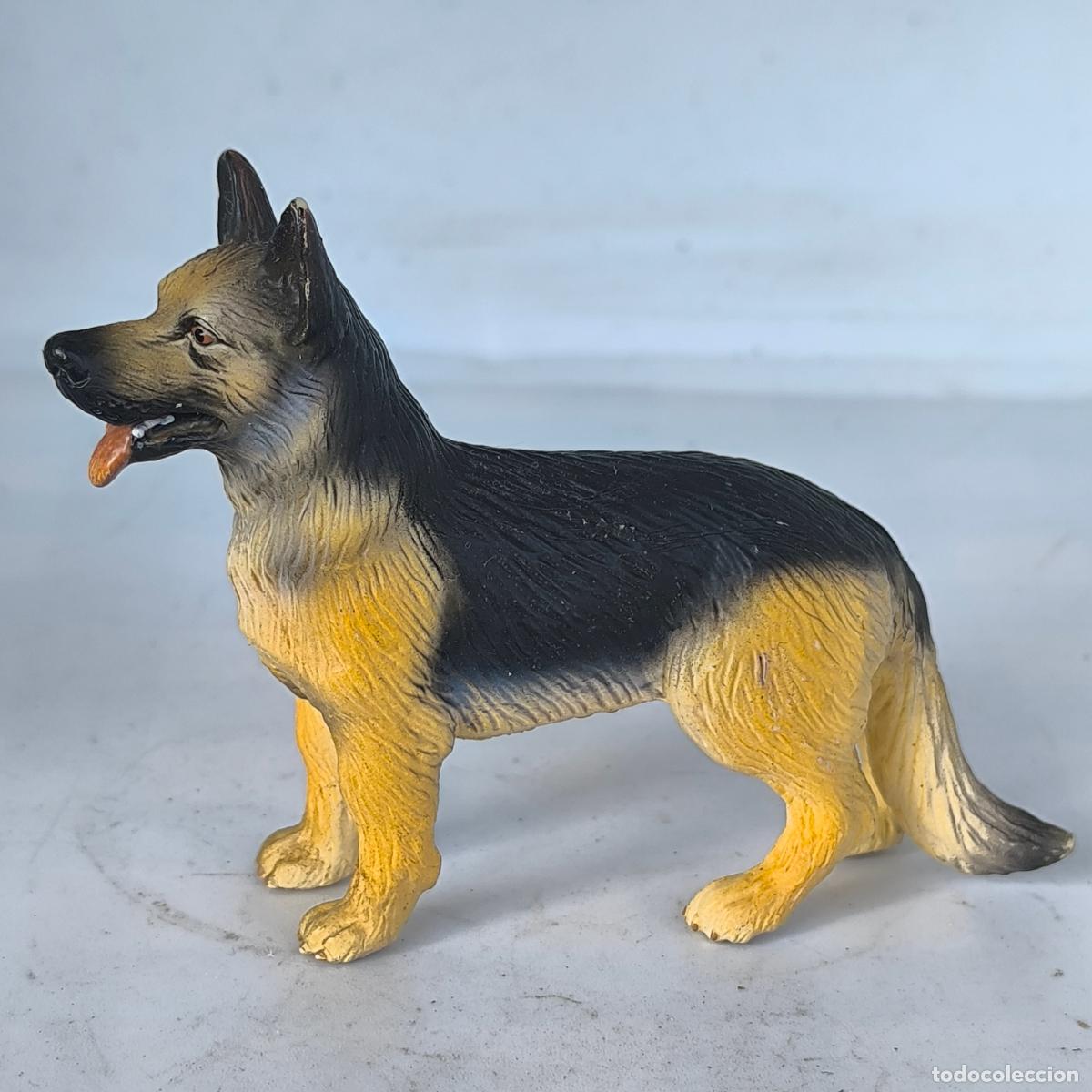 Figuras de goma y PVC: perro pastor alem&aacute;n schleich 2005 - Foto 1