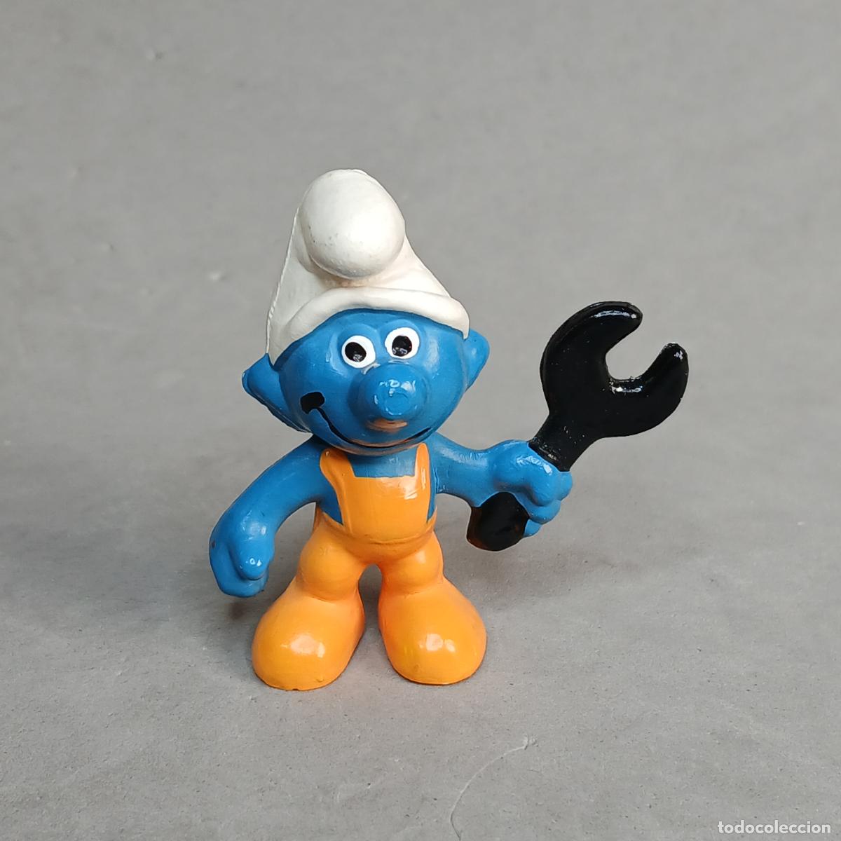Schleich Figura Pitufo Logística (20771) | Pitufo Trabajador Con Paquete | Figura De Colección Para Niños Y Fans