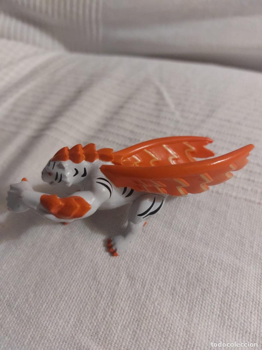Figuras de goma y PVC: DOS MU&Ntilde;ECOS PVC INVIZIMALS - Foto 6