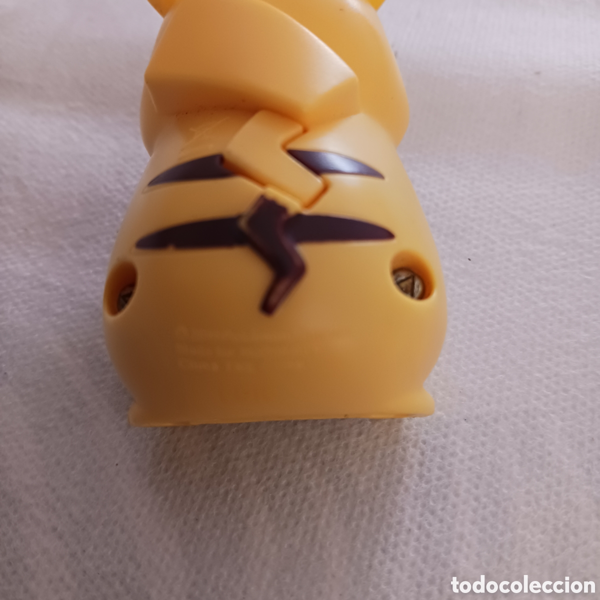 Figuras de goma y PVC: Pikachu ,figura de 9cm. - Foto 4