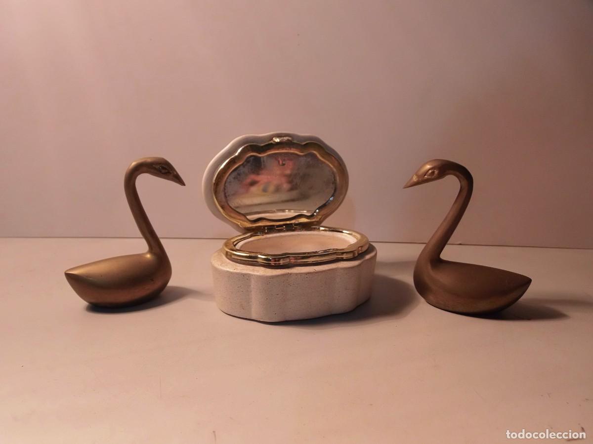 Figuras de Goma y PVC: FIGURA DE BRONCE Y CAJITA JOYERO INFANTIL (DOS CISNES Y REGALO COMUNI&Oacute;N)