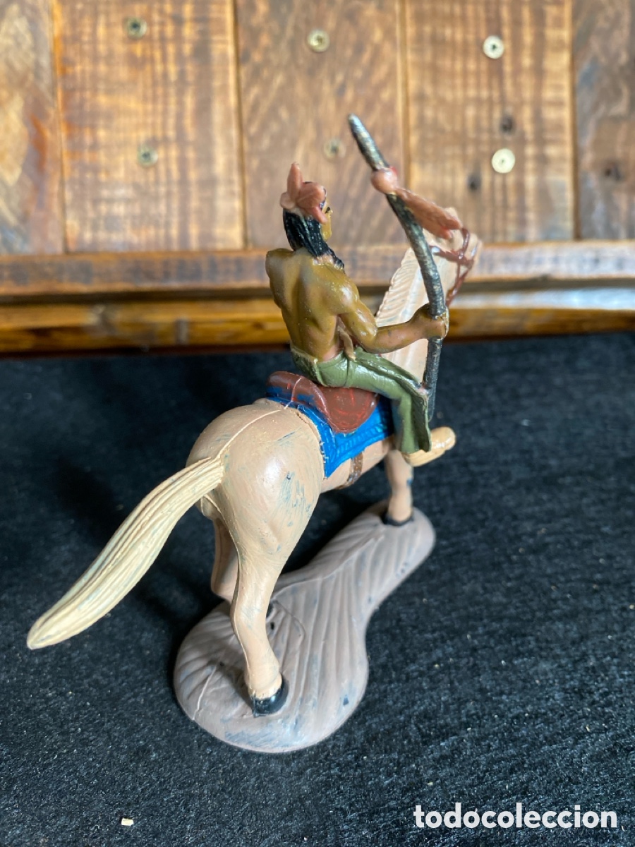 Figuras de goma y PVC: Figuras de goma indio y caballo - Foto 3