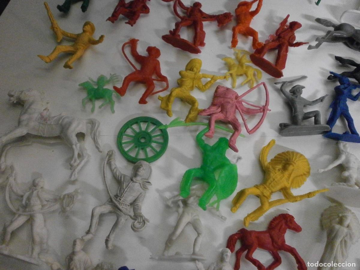 Figuras de goma y PVC: lote 1 de indios y vaqueros comansi gama pech lafredo - Foto 7