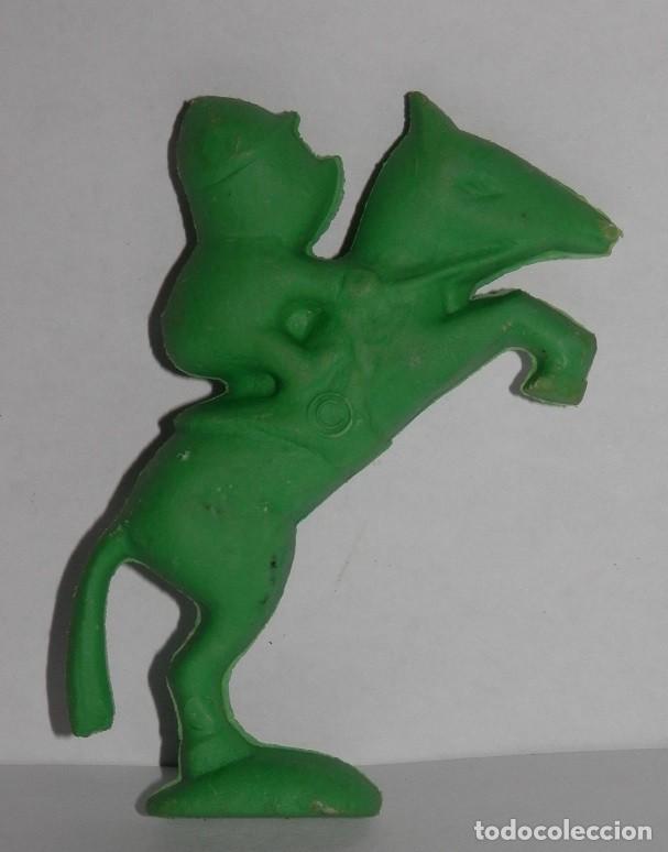 Figuras de goma y PVC: COBI FIGURA DE GOMA DE LA DANONE - Foto 1