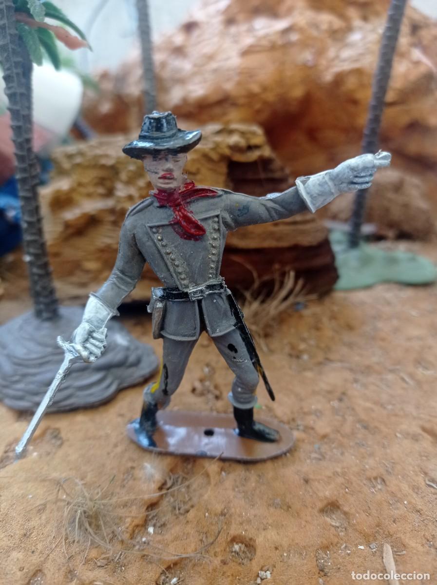 Figuras de goma y PVC: Teniente confederado d&eacute; comansi - Foto 1