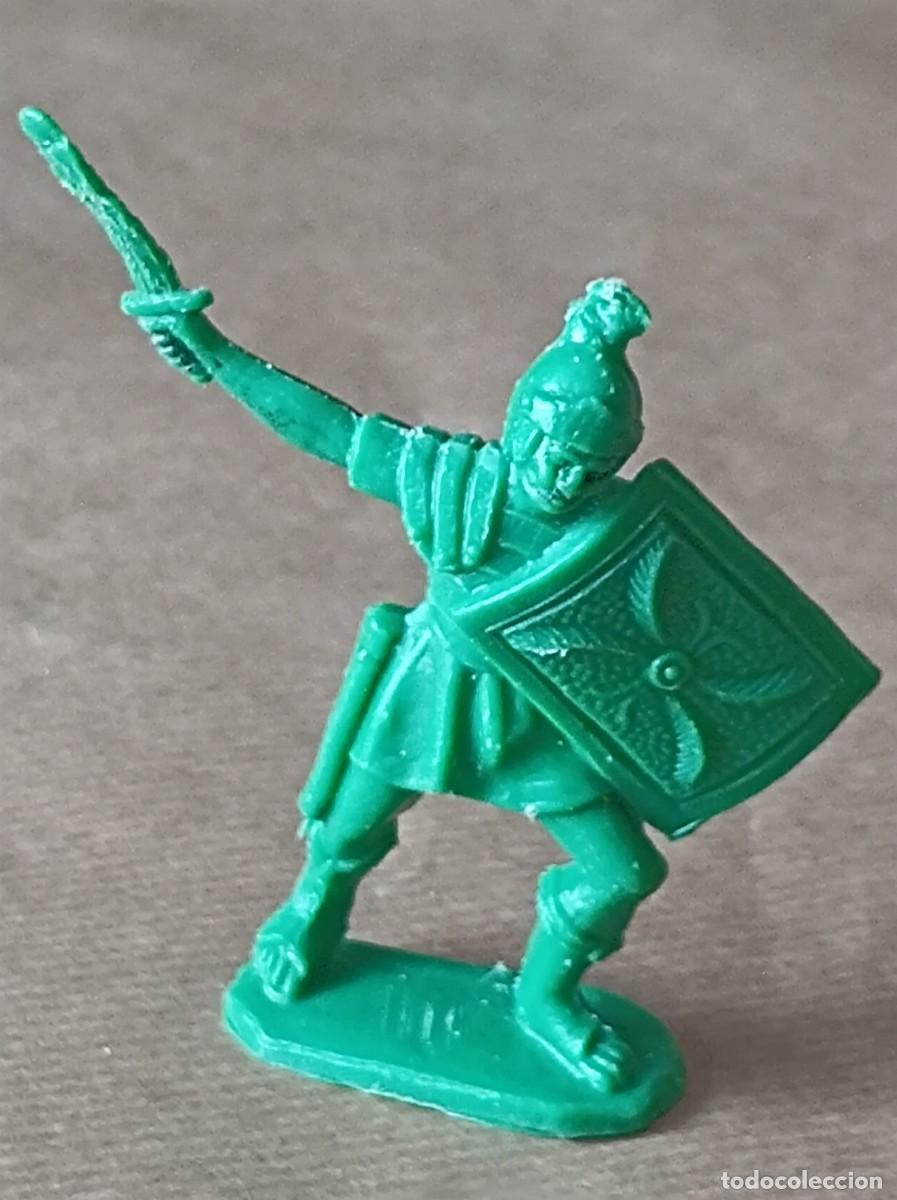 Figuras de Goma y PVC: FIGURA PL&Aacute;STICO MOYA MONOCROMA SERIE ROMANOS