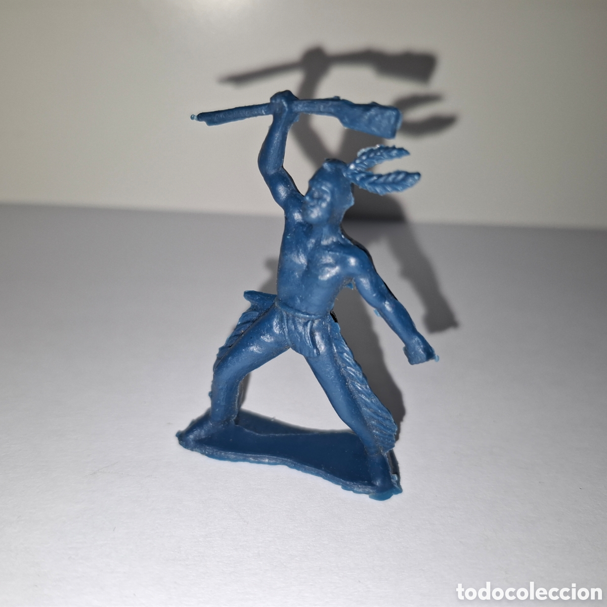 Figuras de goma y PVC: INDIO DE PL&Aacute;STICO SERJAN A&Ntilde;OS 60 Y 70 INDIOS Y VAQUEROS - Foto 1