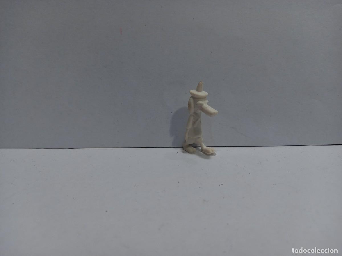 Figuras de goma y PVC: FIGURA DUNKIN / COMPRA M&Iacute;NIMA 5&euro; - Foto 1