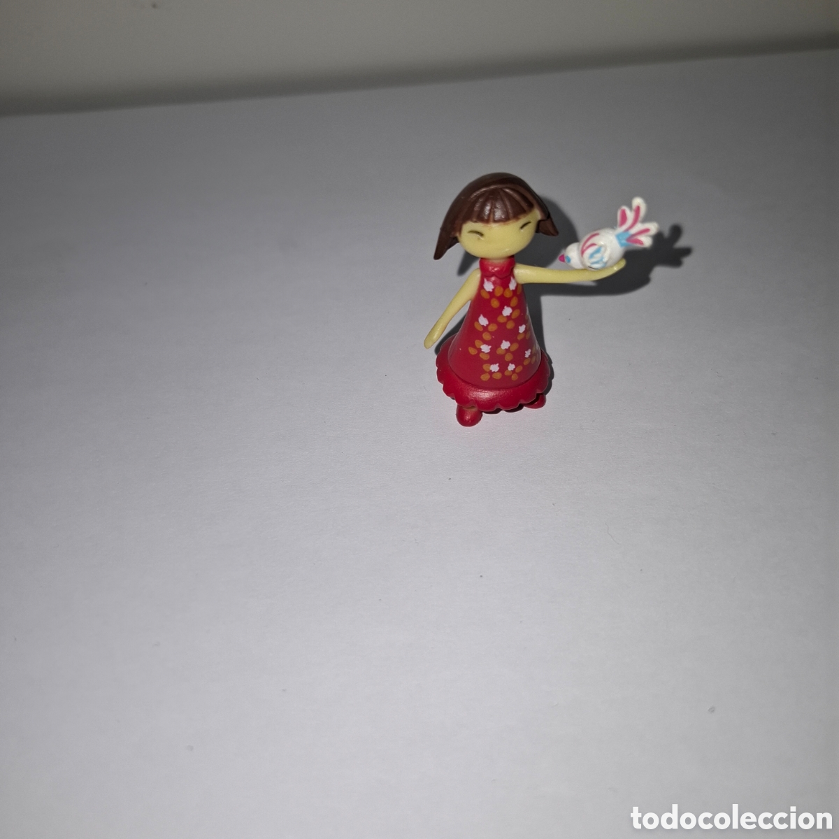Figuras de Borracha e PVC: IGUI FIGURA DE PVC NI&Ntilde;A CON PAJARO