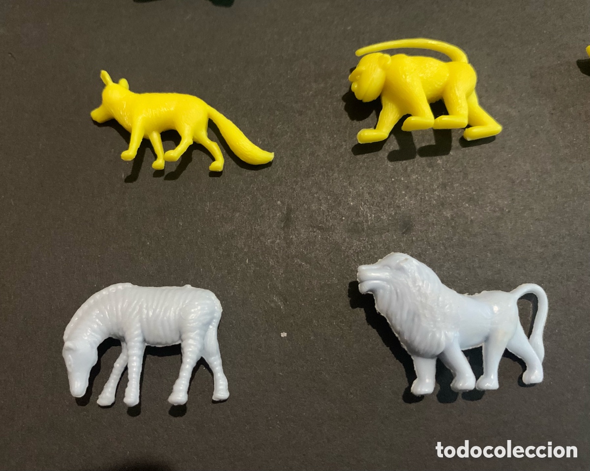 Figuras de goma y PVC: Figuras animales chicle Dunkin - Foto 4
