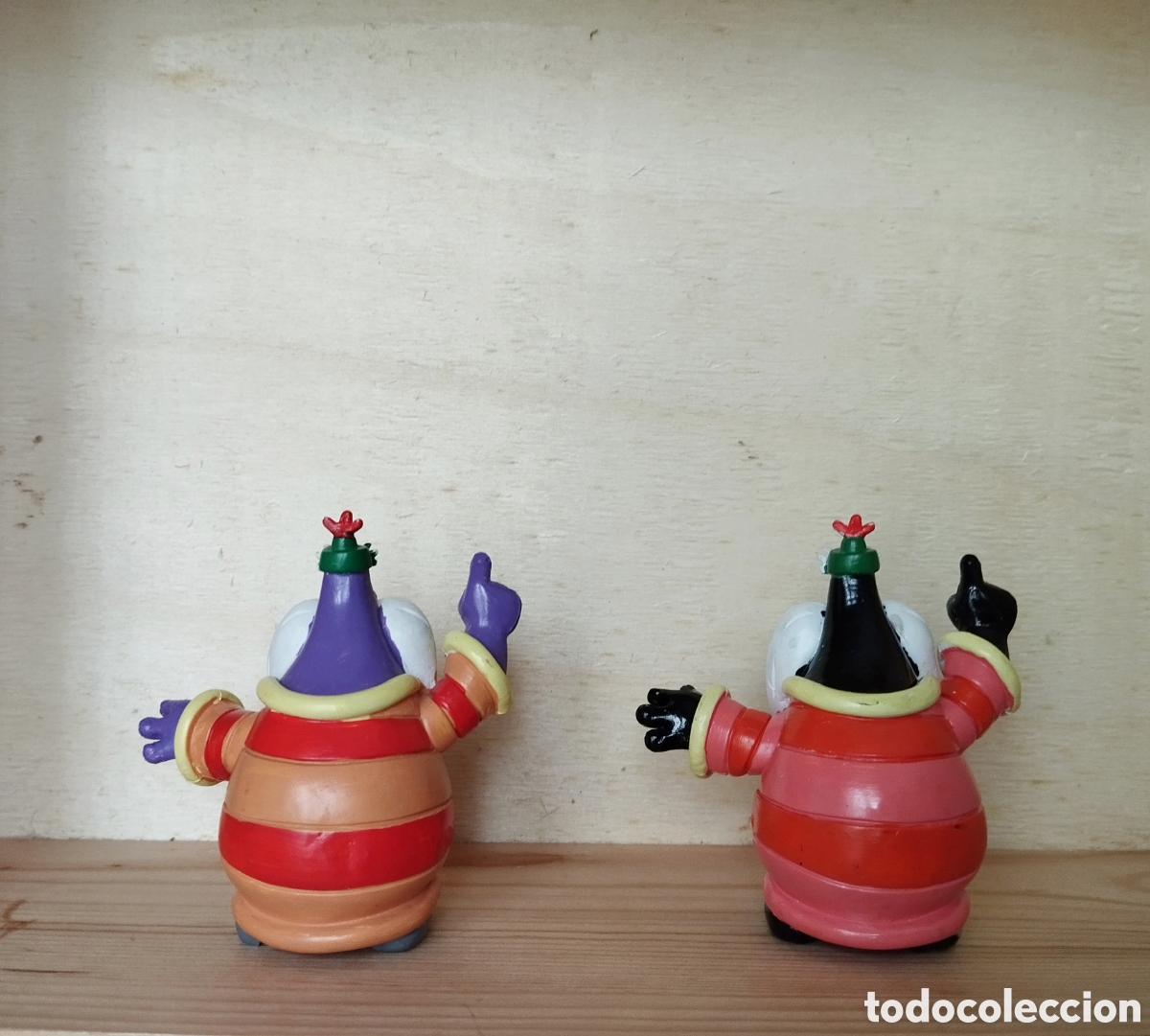 Figuras de goma y PVC: Figuras pvc nuevas Delfi - Foto 3