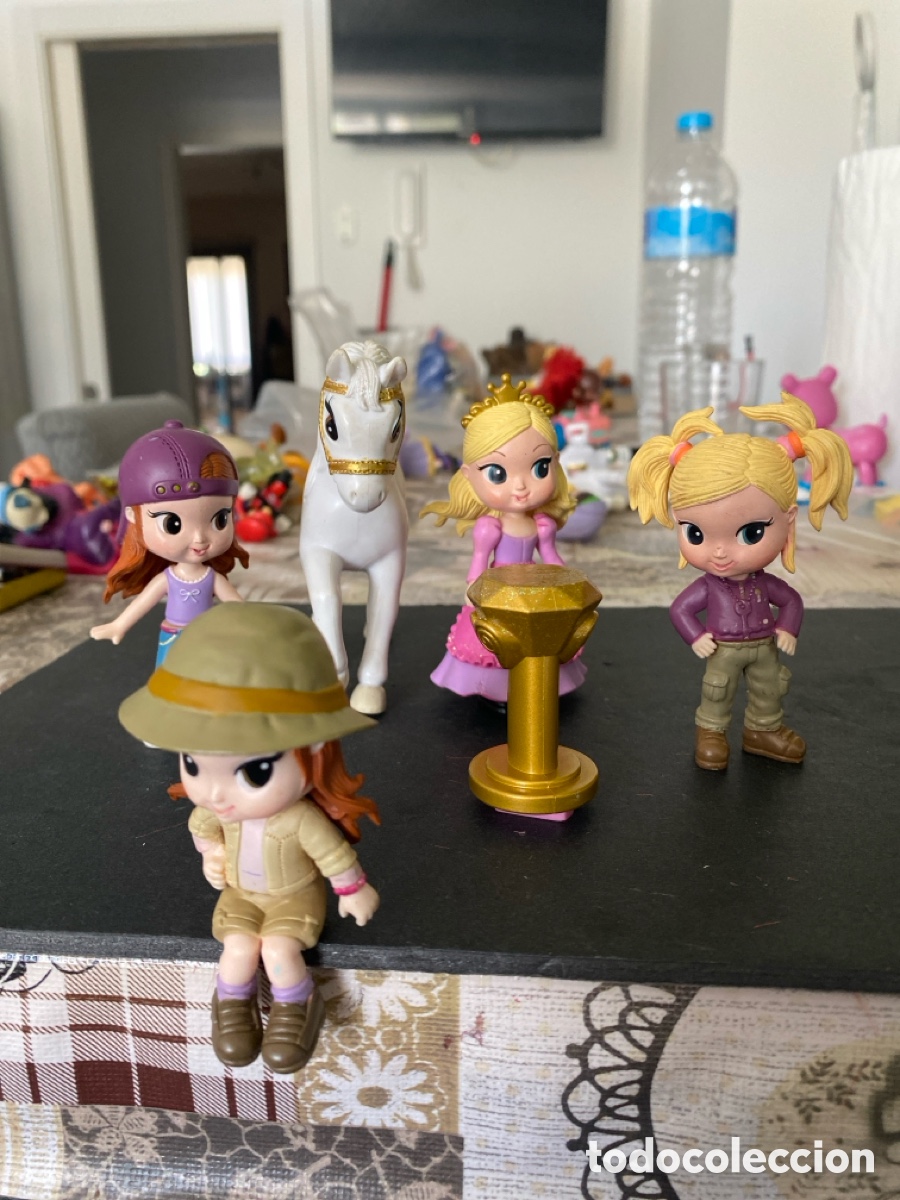 Figurines en Caoutchouc et PVC: Lote de mu&ntilde;ecas caballos