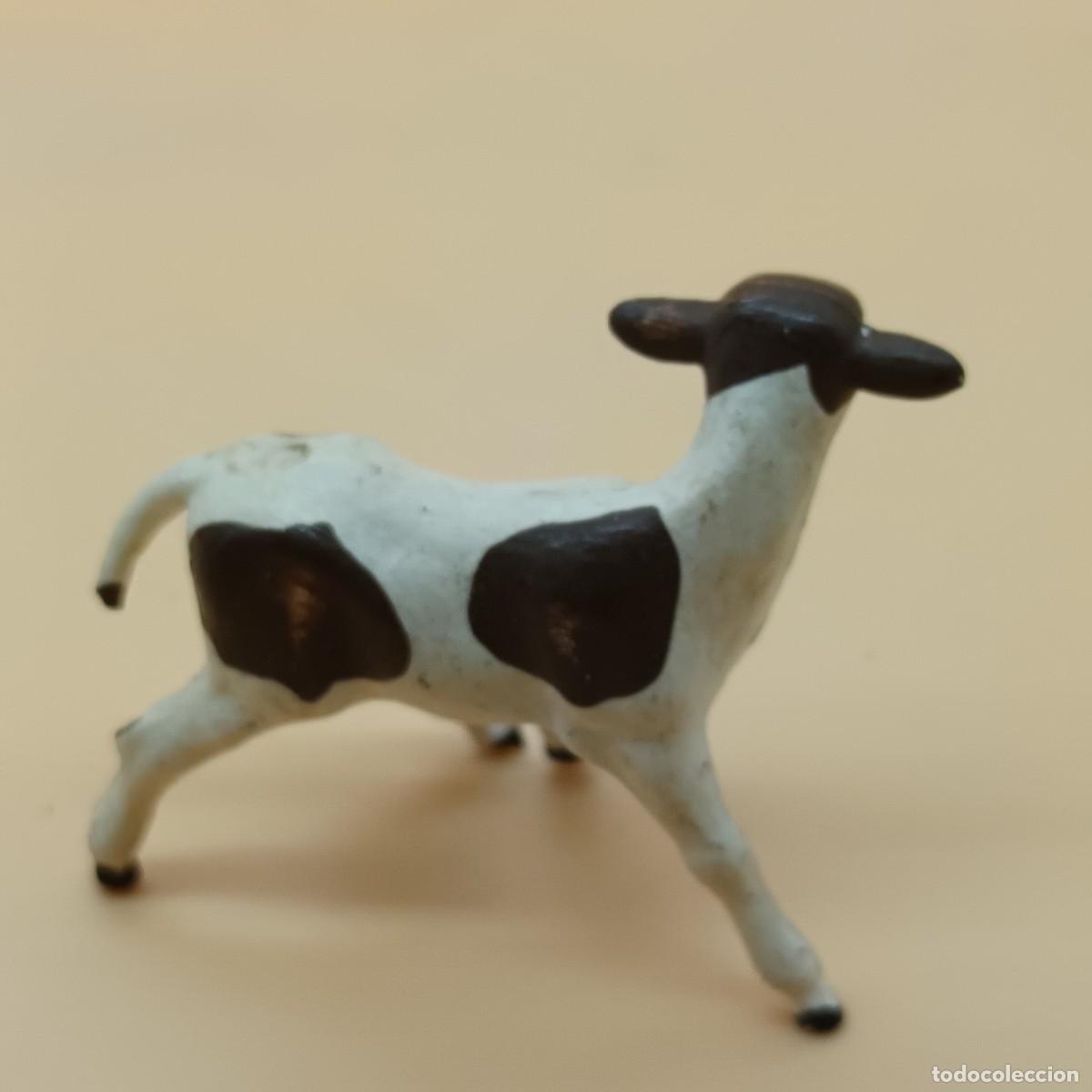 Figuras de goma y PVC: FIGURA PVC VACA LECHON - Foto 2