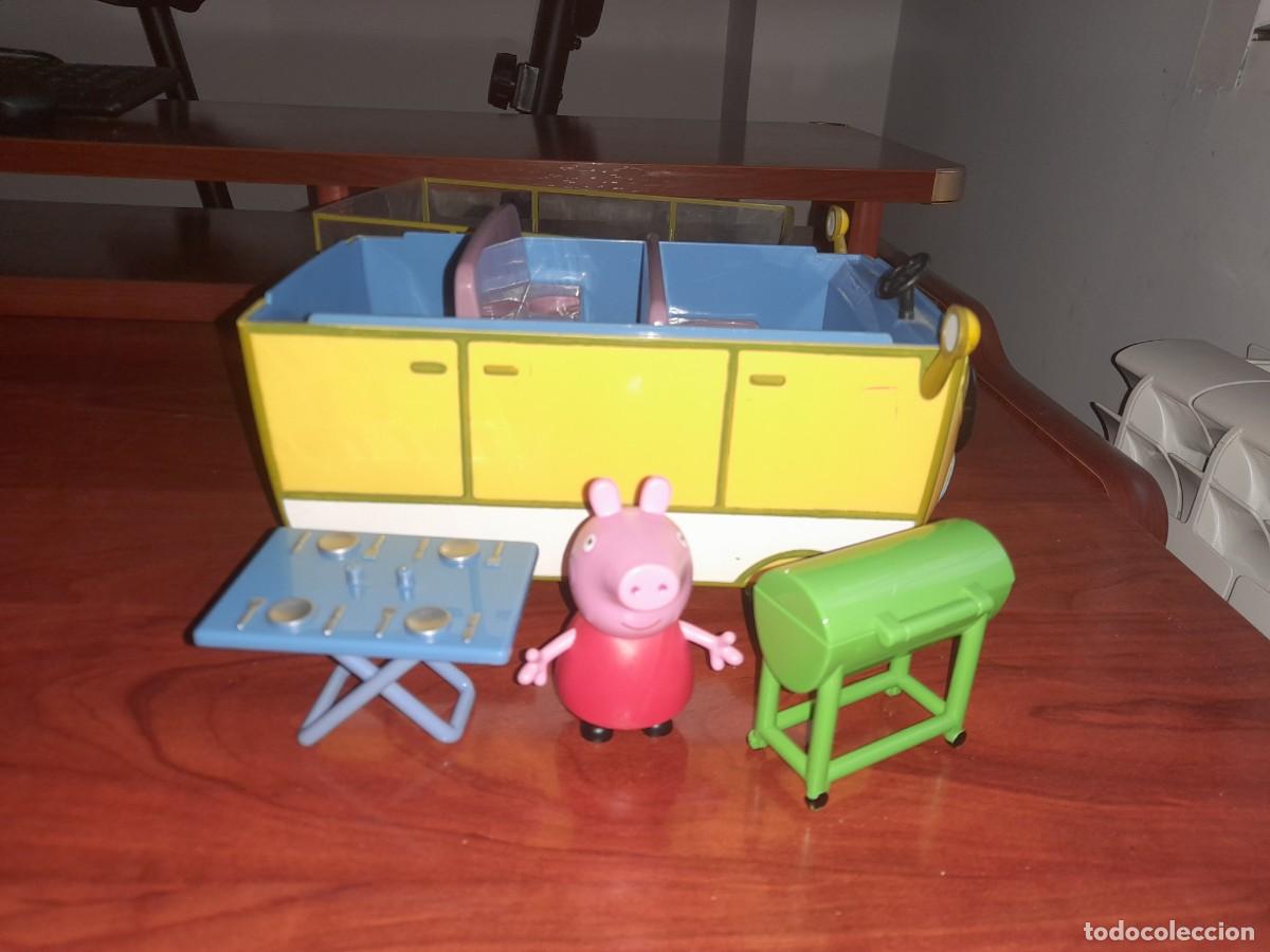 Figuras de goma y PVC: Autocaravana Peppa Pig - Foto 2