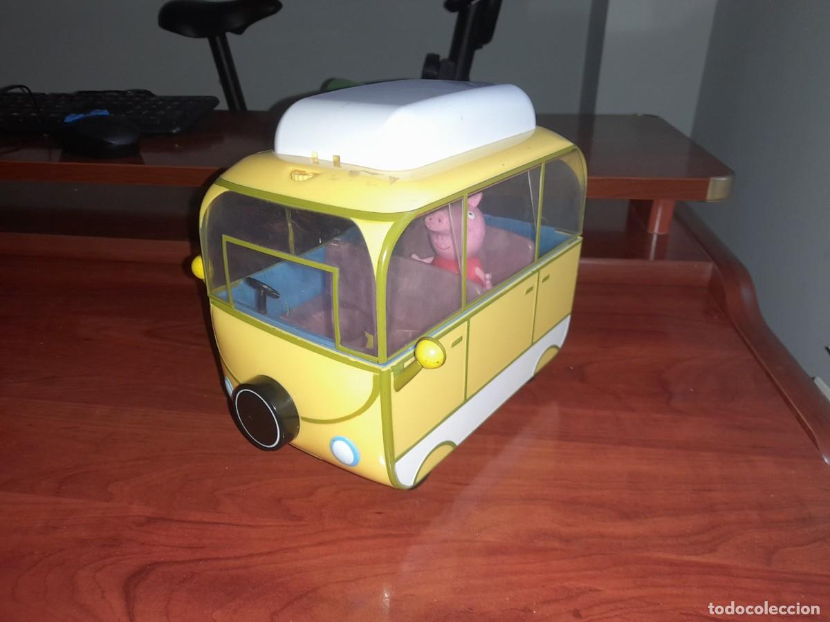 Figuras de goma y PVC: Autocaravana Peppa Pig - Foto 5