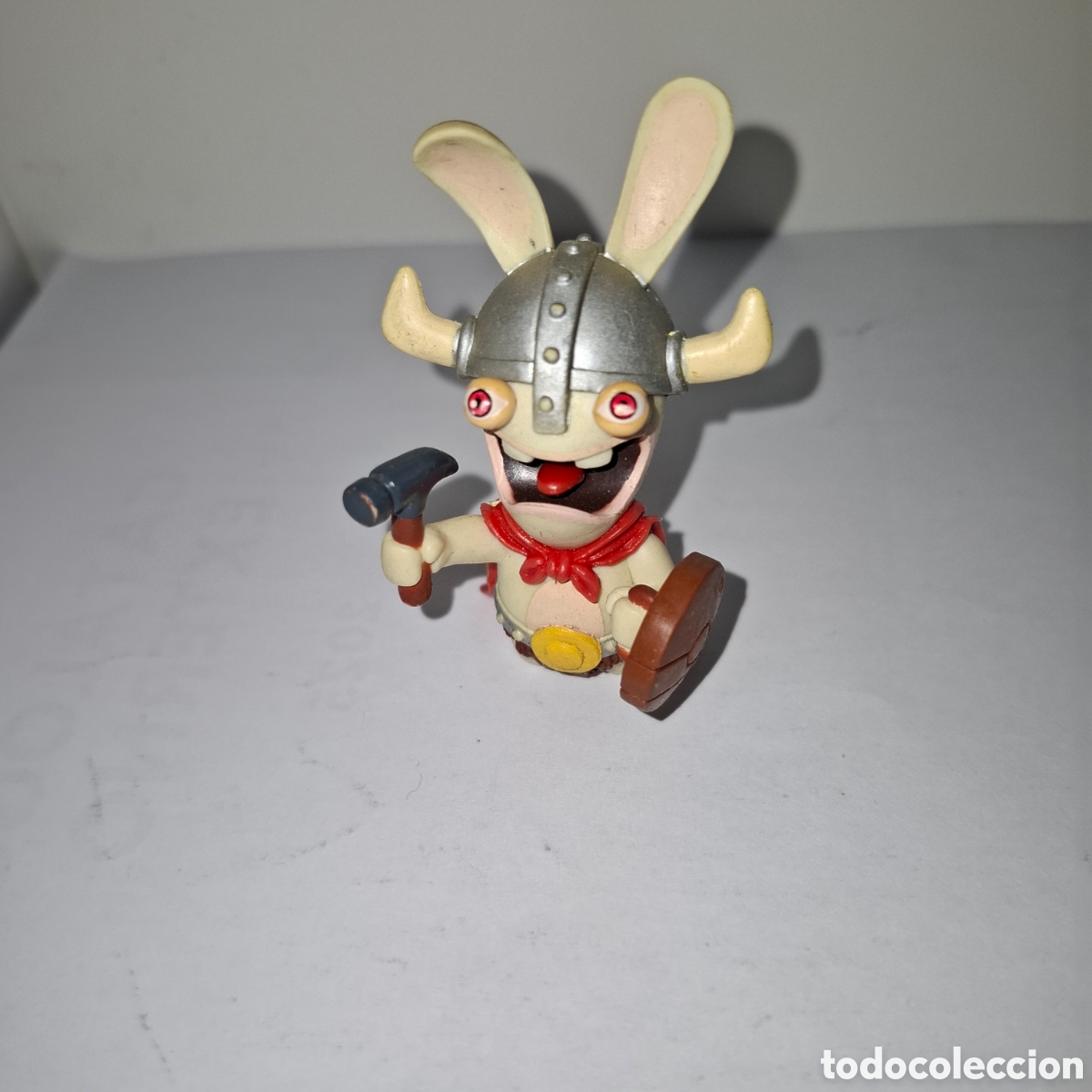 Figuras de goma y PVC: FIGURA DE PVC CONEJO VIKINGO RABBID NINTENDO RABBIDS