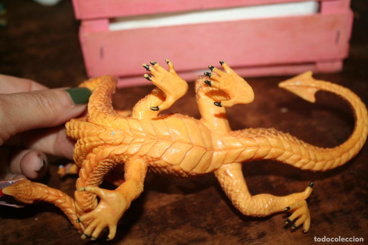 Figuras de goma y PVC: mu&ntilde;eca mu&ntilde;eco dragon 4 cabezas - Foto 4