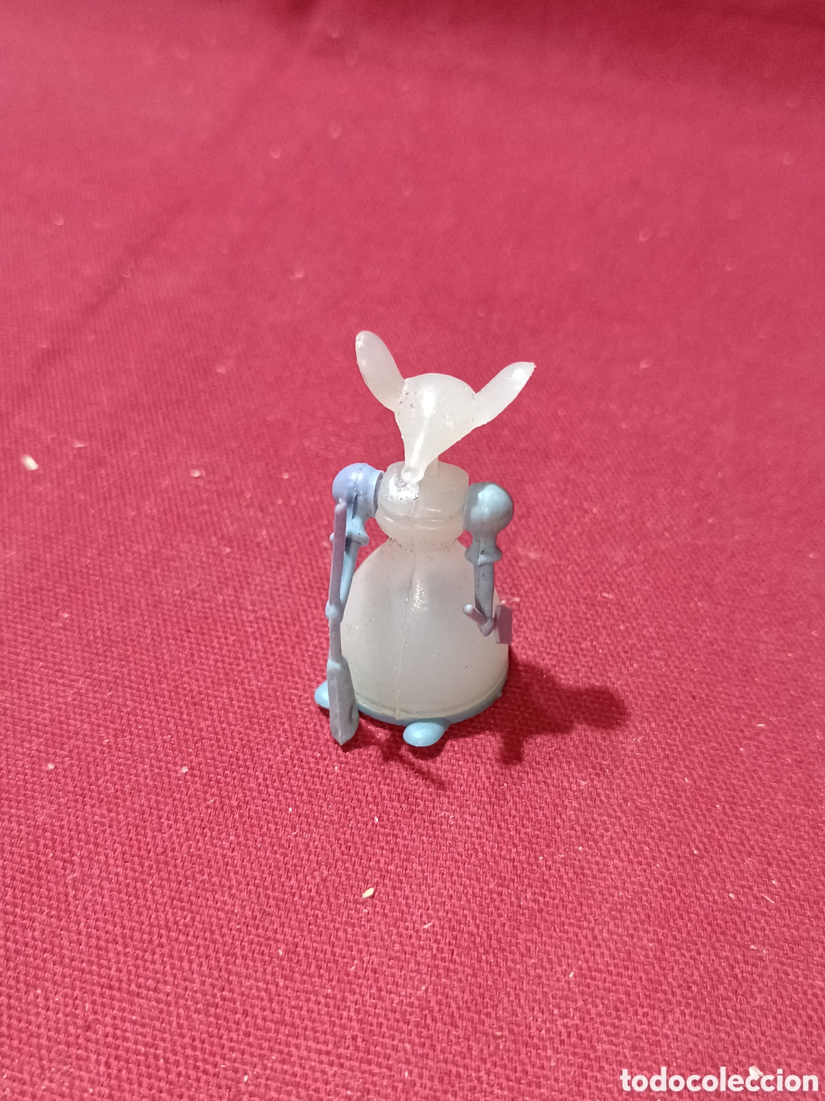 Figuras de goma y PVC: Figura ratita presumida de anisete