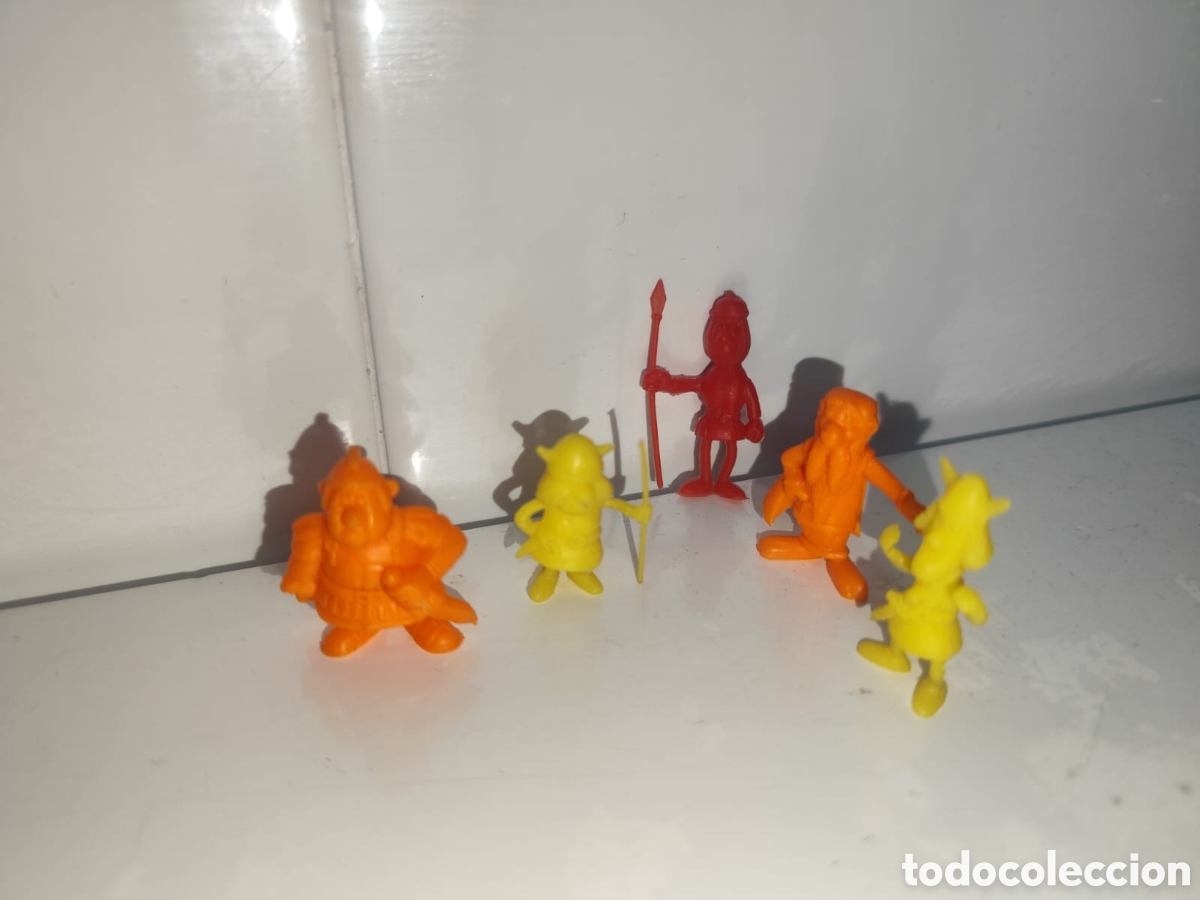 Figuras de goma y PVC: Figuras dunkin de Viki el Vikingo - Foto 1