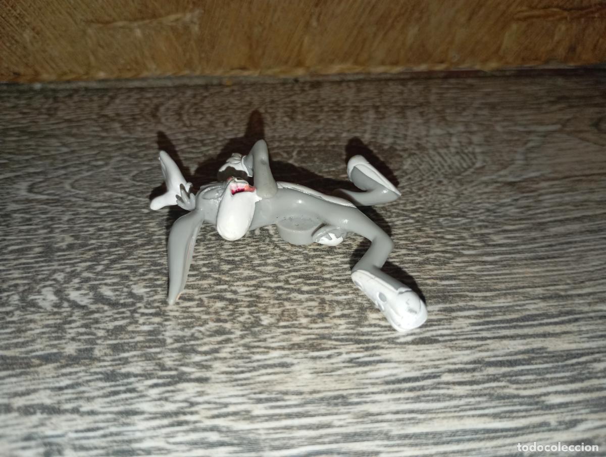 Figuras de goma y PVC: Mu&ntilde;eco figura Bugs Bunny Warner Bros - Foto 2