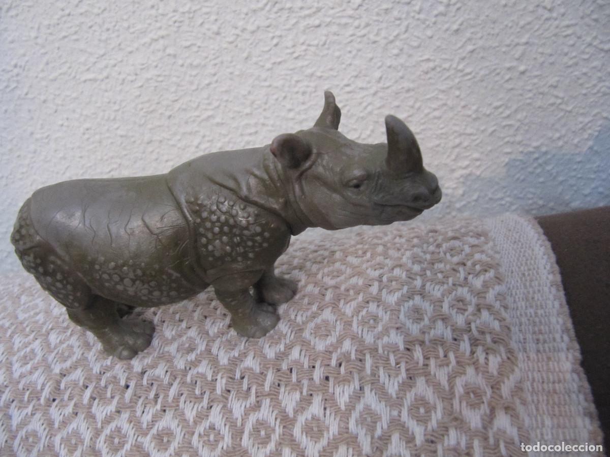 Figuras de goma y PVC: Schleich rinoceronte - Foto 2
