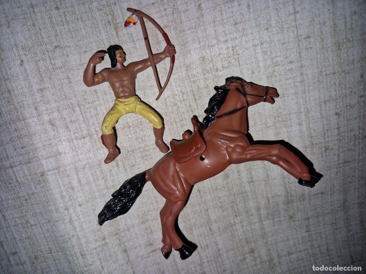 Gummi- und PVC-Figuren: INDIO CON ARCO Y CABALLO DE GOMA