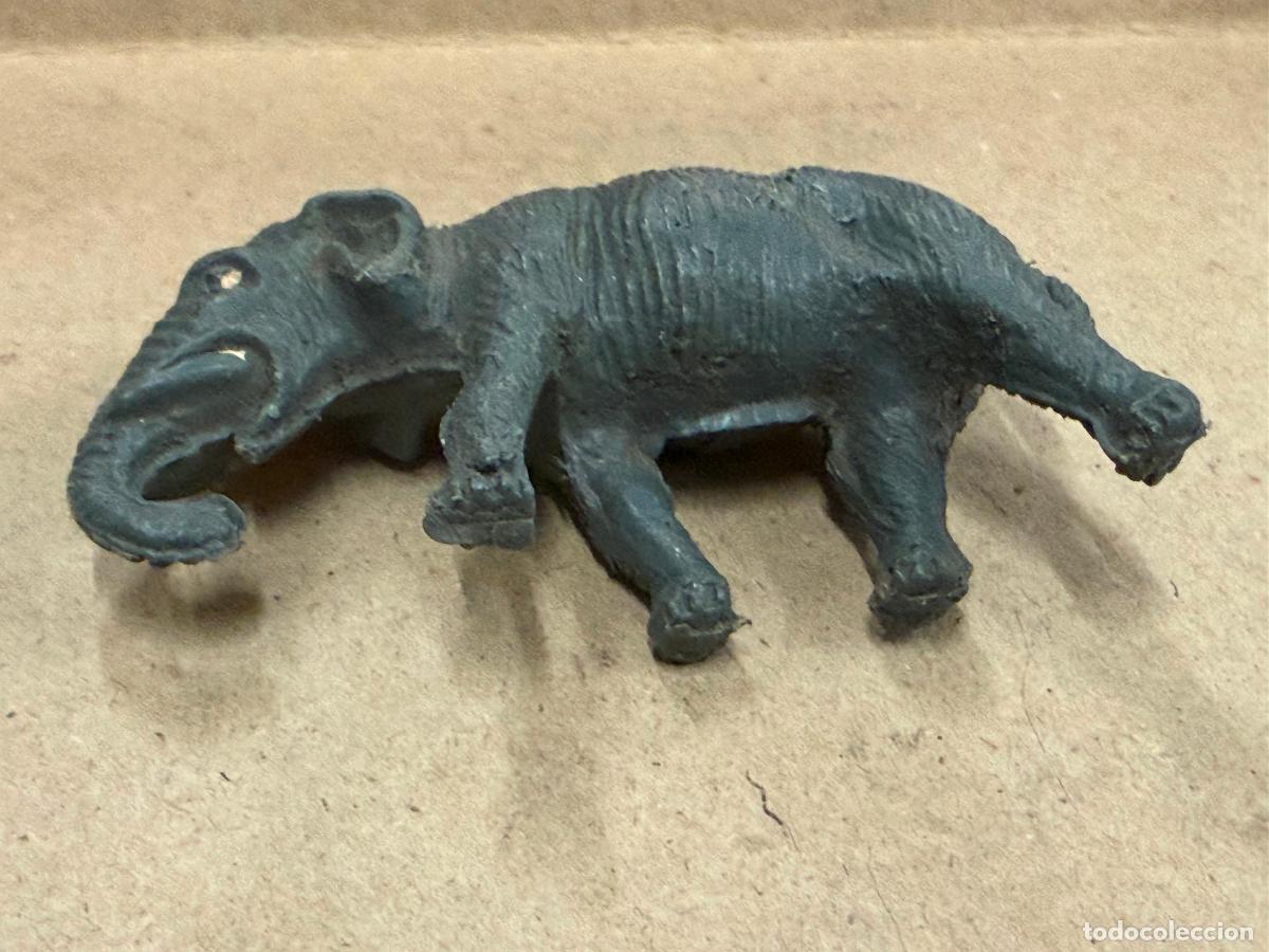 Figuras de goma y PVC: ELEFANTE, tipo Pech, Lafredo, Jecsan, Reamsa,&hellip; 5,5c3cms - Foto 3