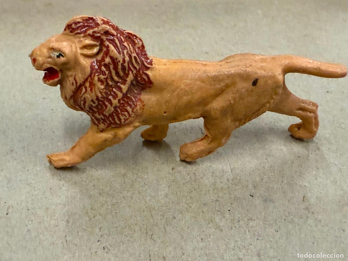 Figuras de goma y PVC: LEON, tipo Pech, Lafredo, Jecsan, Reamsa,&hellip; 6,5cms - Foto 1