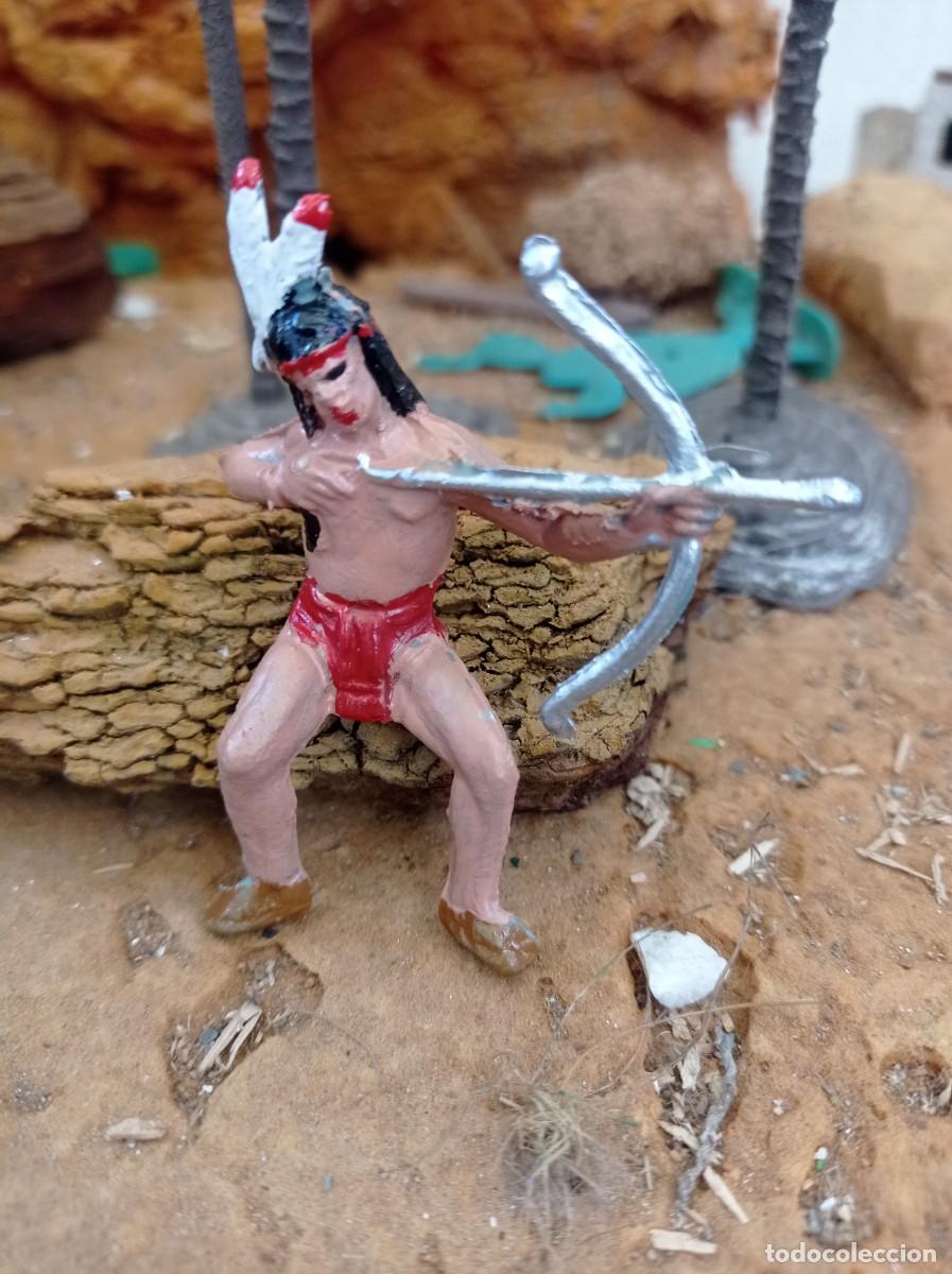 Figuras de goma y PVC: Indio con arco de comansi - Foto 1