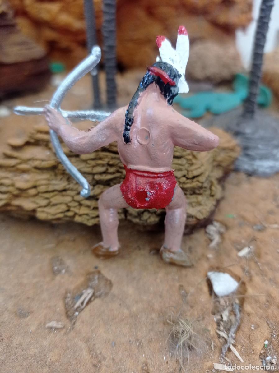 Figuras de goma y PVC: Indio con arco de comansi - Foto 2