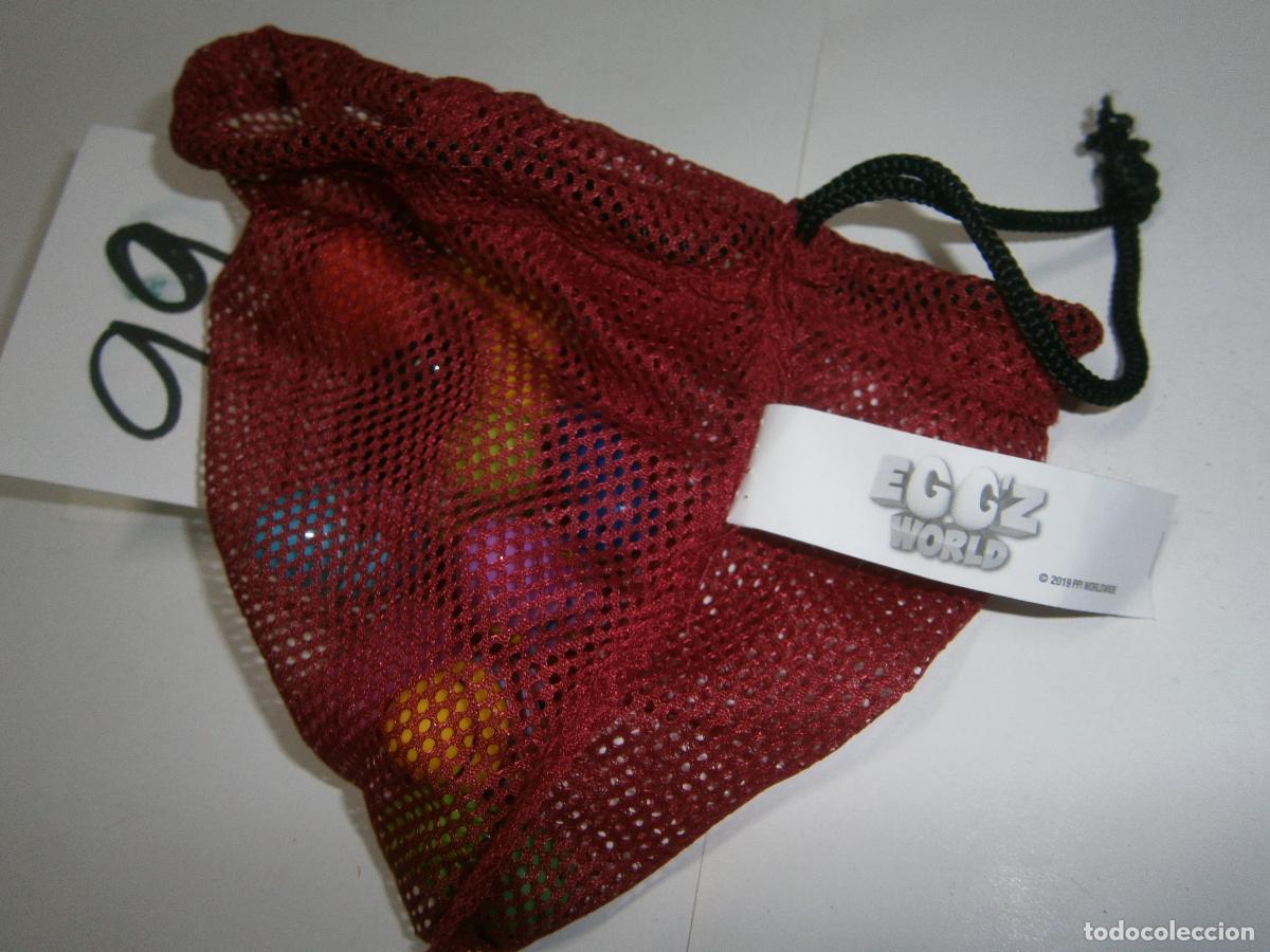 Figuras de goma y PVC: LOTE DE COLECCION EGG&acute;Z WORLD - Foto 1