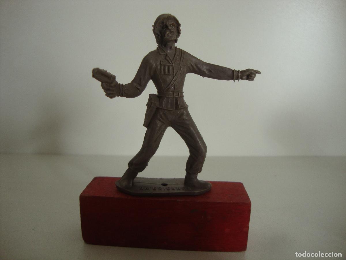 Figuras de goma y PVC: FIGURA PLASTICO COMANSI SOLDADO - Foto 1