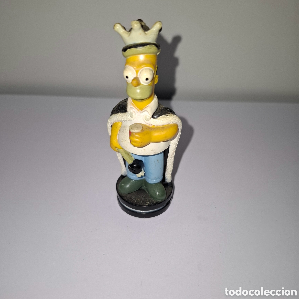 Figuras de Goma y PVC: HOMER SIMPSON REY DEL AJEDREZ FIGURA DE PVC