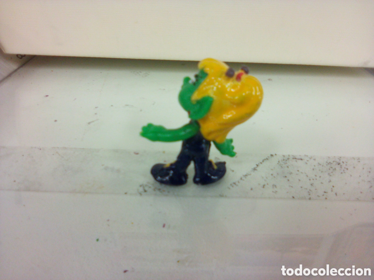 Figuras de goma y PVC: Astrosniks PVC Bully - Foto 2