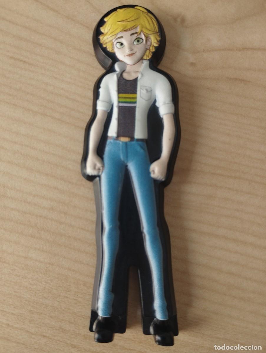 Figuras de Borracha e PVC: Figura plastico Adrien Agreste Miraculous Ladybug Burguer King 2021