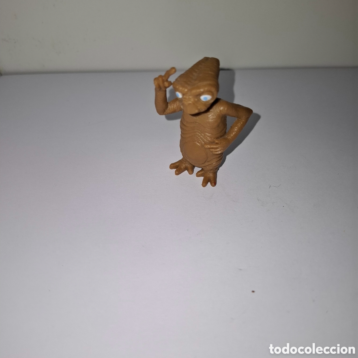 E.T. L'EXTRATERRESTRE FIGURINE NECA 30 CM - Kingdom Figurine E.T. L'EXTRATERRESTRE FIGURINE NECA 30 CM - Kingdom Figurine