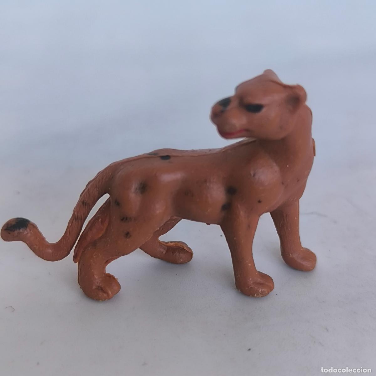 Figuras de goma y PVC: Figura pl&aacute;stico puma - Foto 1