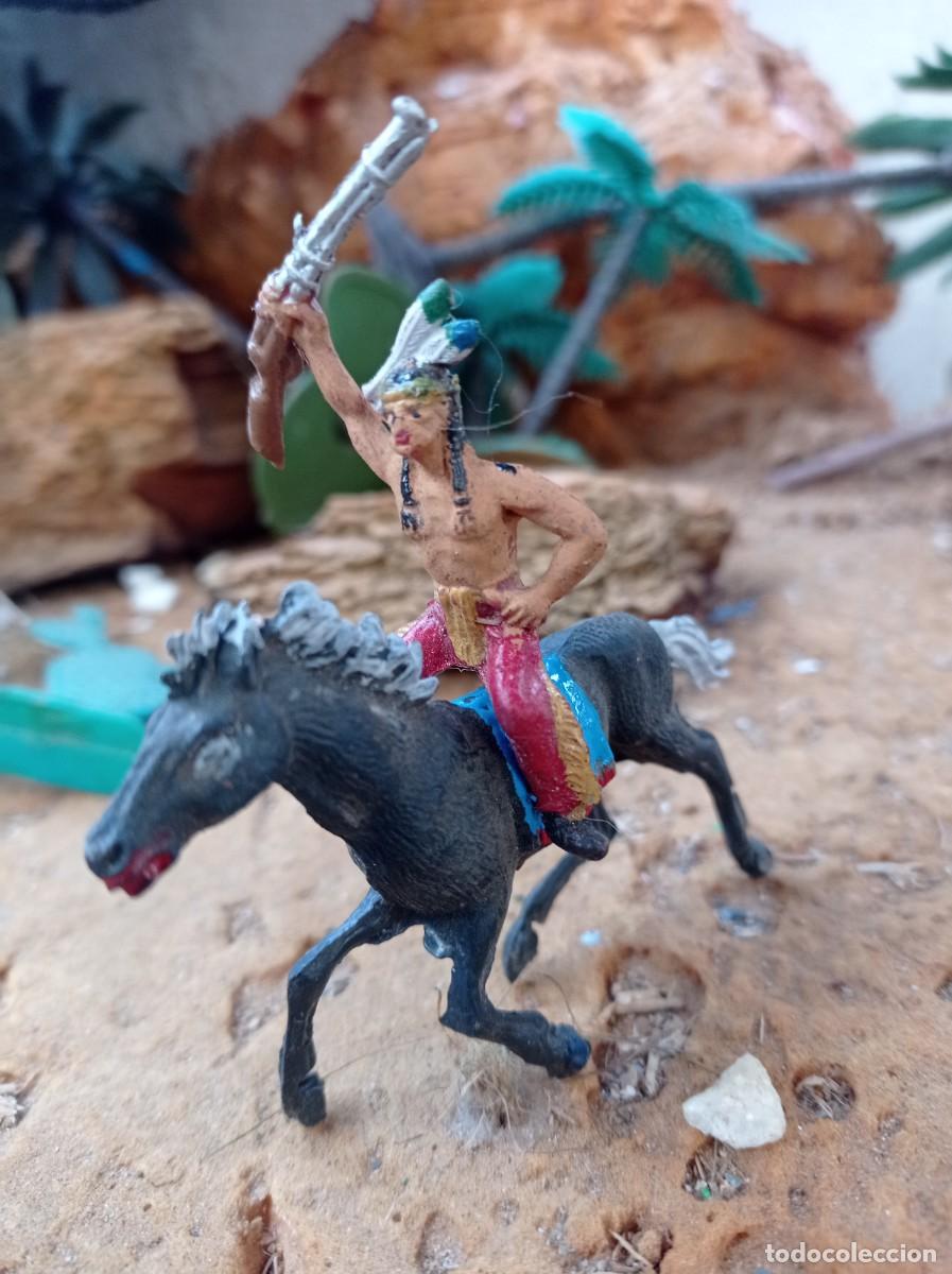 Figuras de goma y PVC: Indio con caballo de comansi - Foto 1
