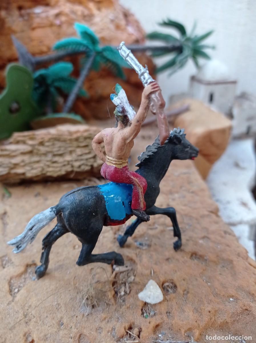 Figuras de goma y PVC: Indio con caballo de comansi - Foto 2
