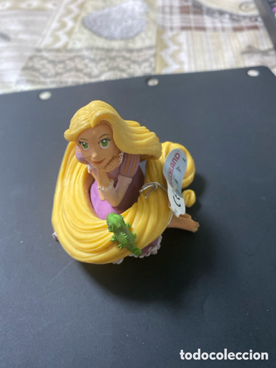 Figuras de goma y PVC: Figura ,,, pvc Rapunzel - Foto 1