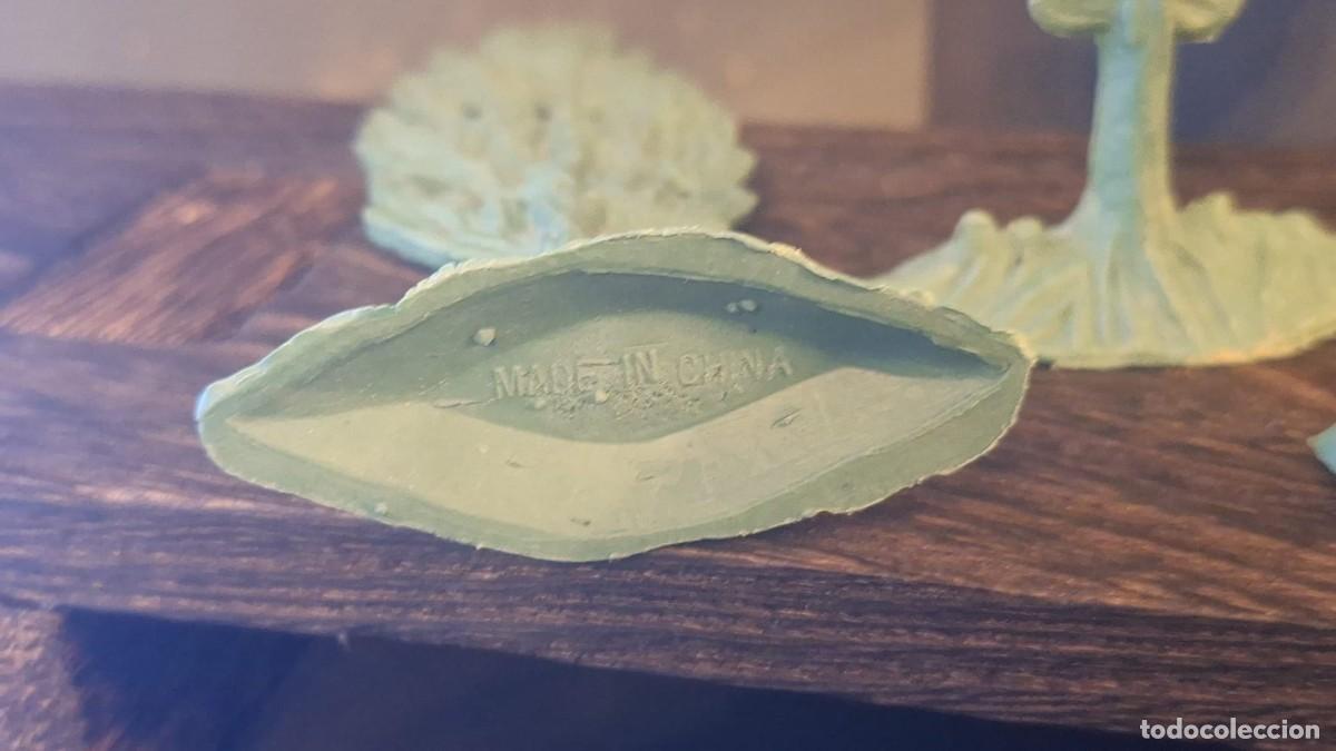 Figuras de goma y PVC: Lote &Aacute;rbol Arboles INDIOS y VAQUEROS Comansi - Foto 3