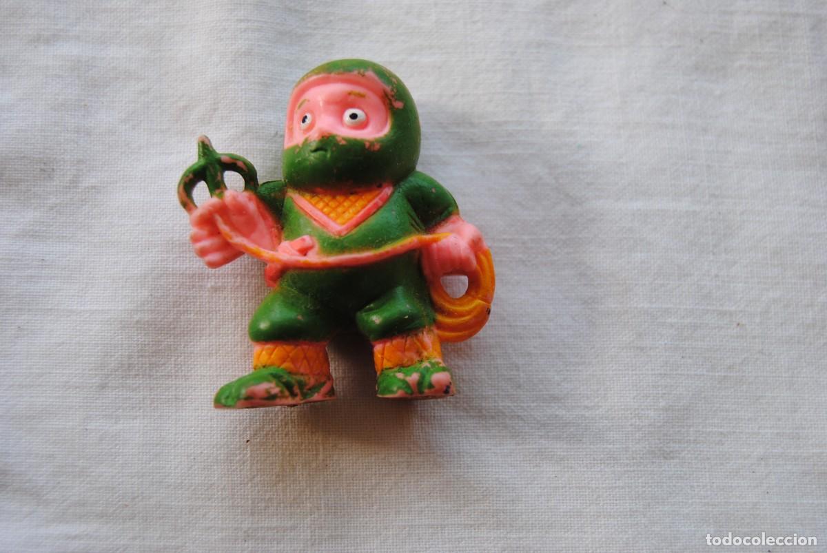 Figuras de goma y PVC: figura de ninja rareza - Foto 1