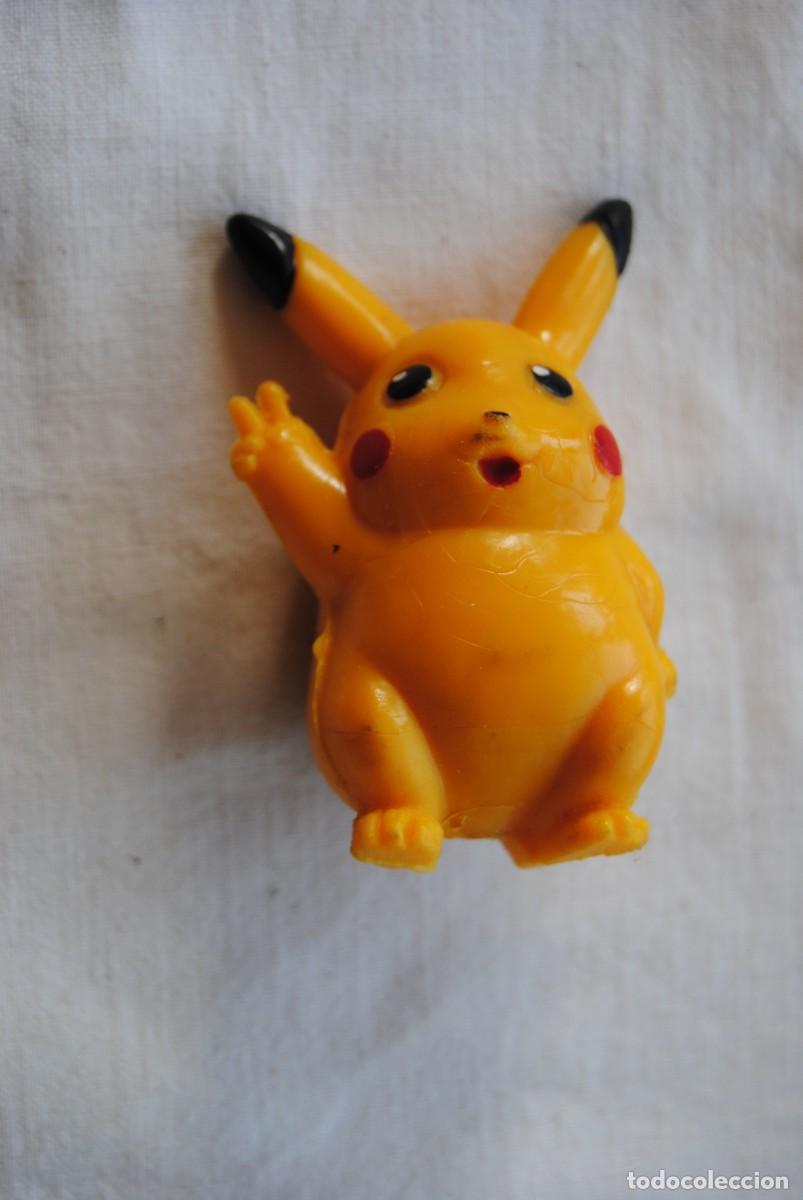 Figuras de goma y PVC: Z. figura de pikachu - Foto 1