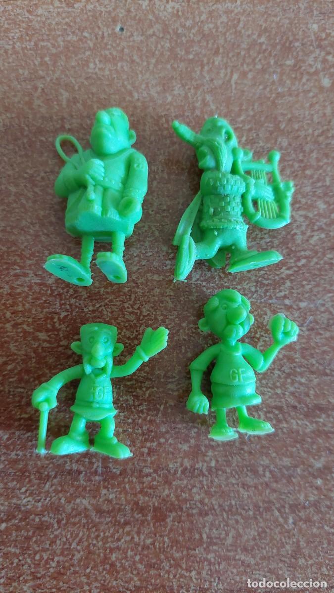 Figuras de goma y PVC: Figuras dunkin Asterix - Foto 1