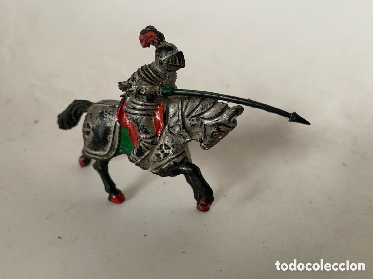 Figuras de goma y PVC: Caballero medieval a caballo lafredo - Foto 2