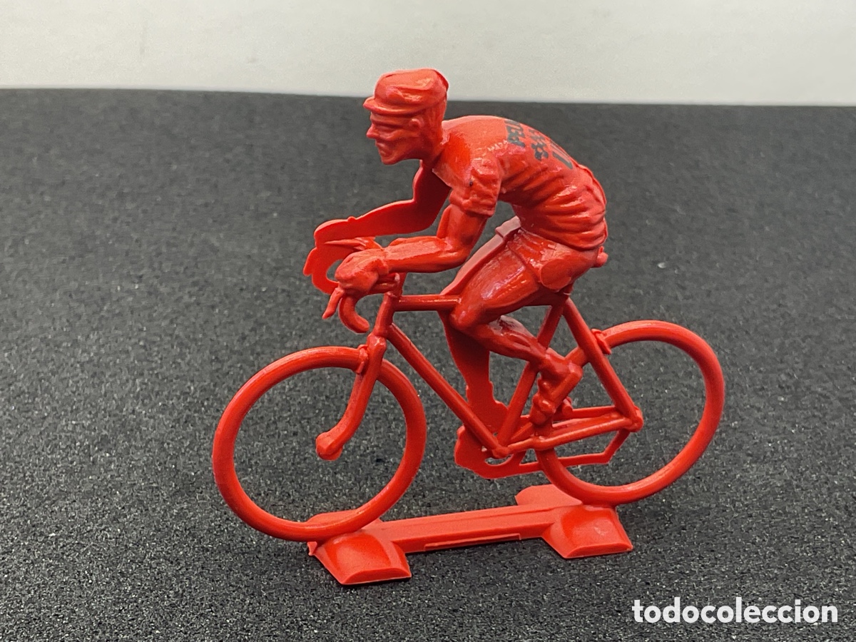 Figuras de goma y PVC: Antigua Figura de Ciclista en Pl&aacute;stico. - Foto 2