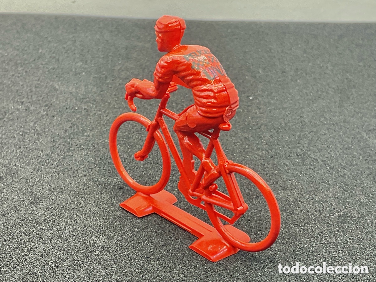 Figuras de goma y PVC: Antigua Figura de Ciclista en Pl&aacute;stico. - Foto 3